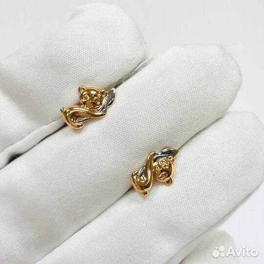 Золотые серьги