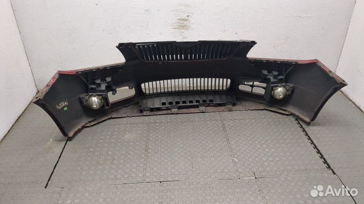 Бампер передний Skoda Roomster