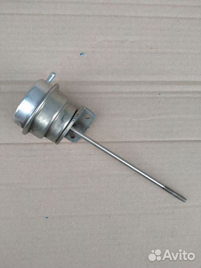 Клапан управления турбиной Jaguar XE X760