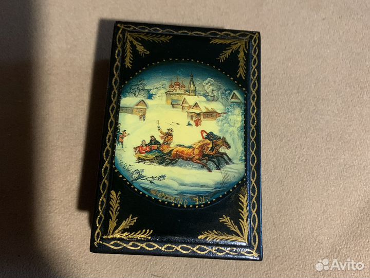 Лаковая миниатюра. Федоскино. Шкатулка