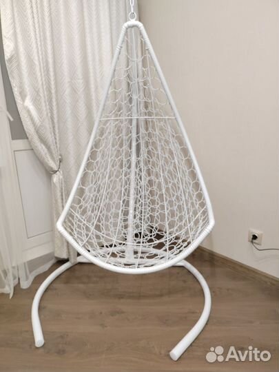 Кресло подвесное из ротанга