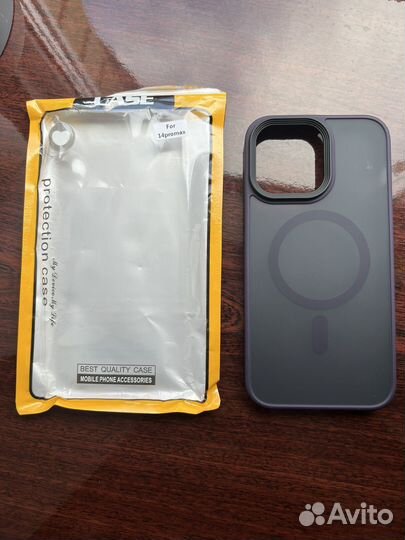 Чехол на айфон 14 pro max