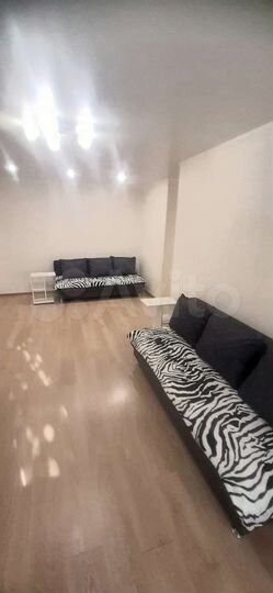 2-к. квартира, 50 м², 2/9 эт.