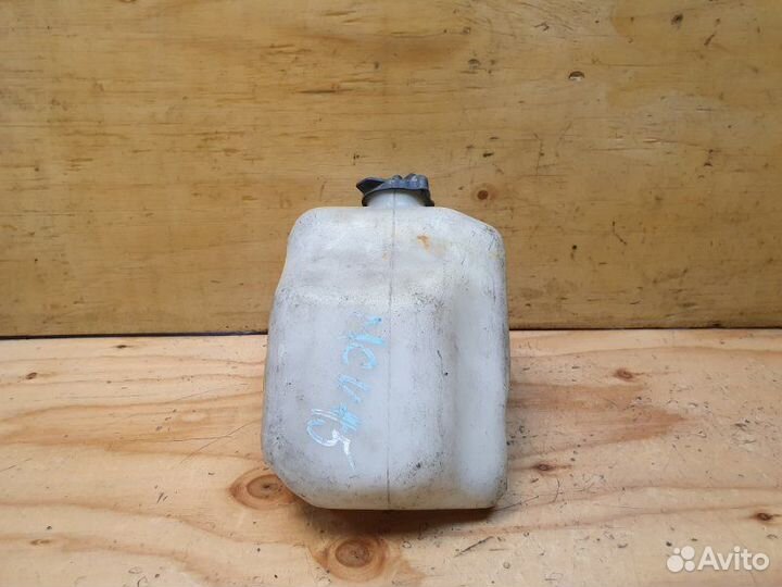 Бачок расширительный Toyota Harrier MCU15 1mzfe