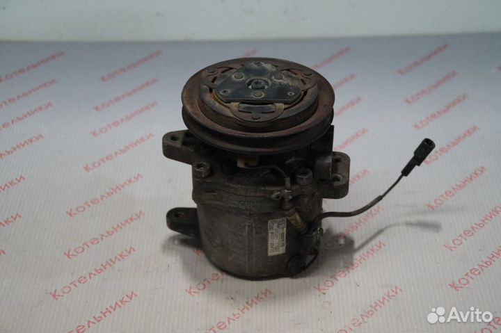 Suzuki 95201-77G01 Компрессор кондиционера