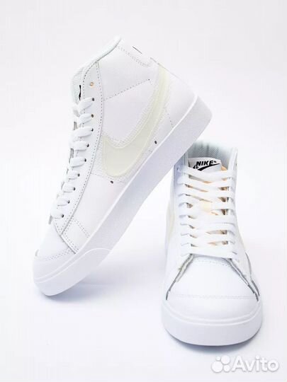 Nike Blazer Mid