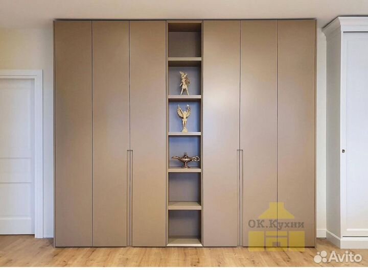 Шкаф стенка