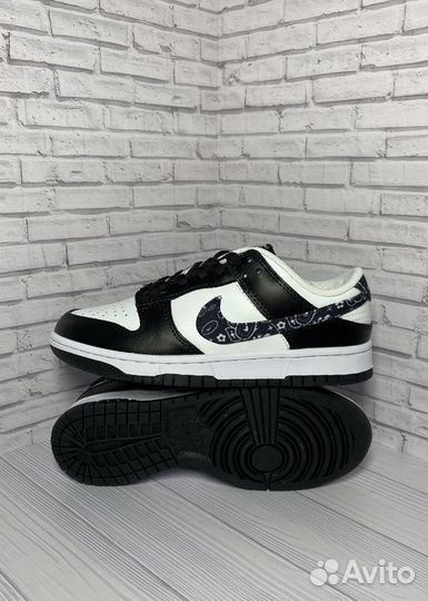 Кроссовки Nike W Dunk Low Ess Black