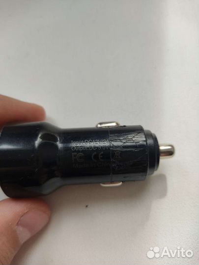 Автозарядка для телефона