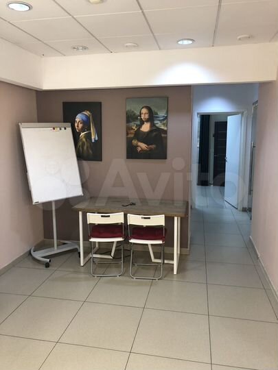 Торговая площадь, 85 м²