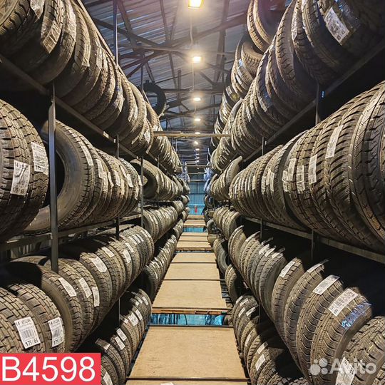 Nokian Tyres Hakkapeliitta R2 235/55 R20 97L