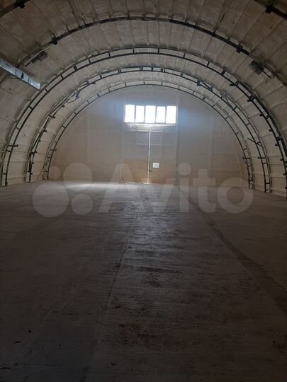 Склад, 675 м²