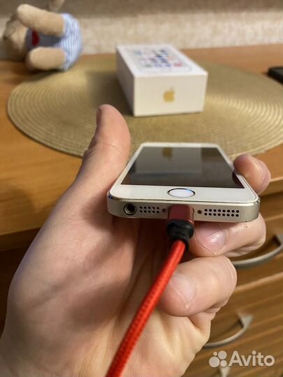 iPhone 5S, 16 ГБ