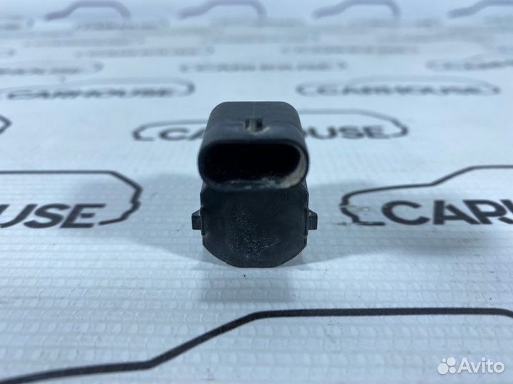 Датчик парковки Volkswagen Passat Cc