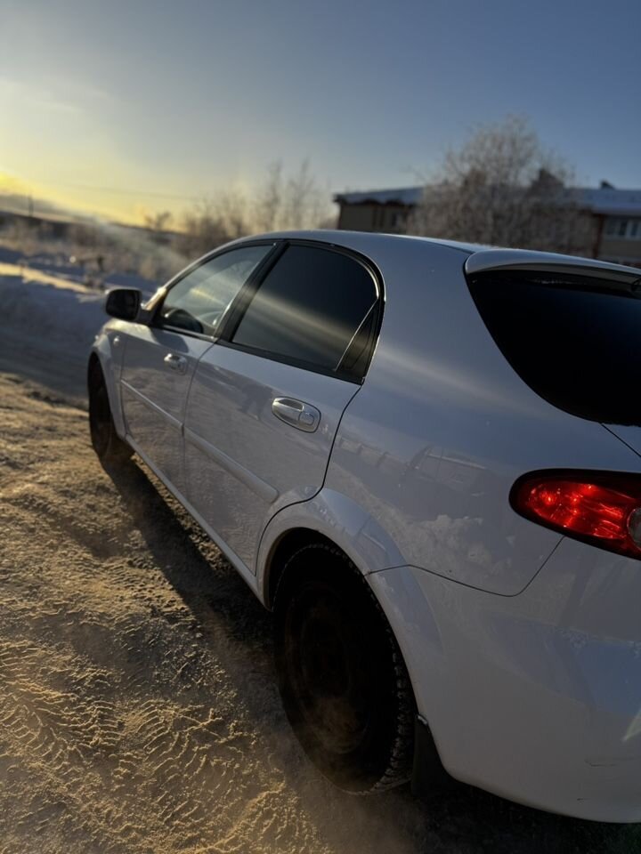 Chevrolet Lacetti: фото владельца