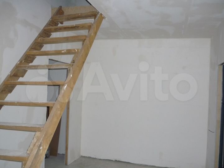 Дом 99 м² на участке 5 сот.