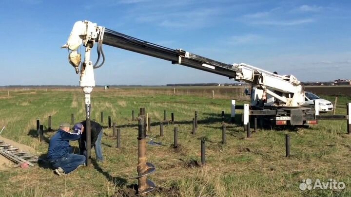 Ямобур услуги, винтовые сваи, аренда ямобура