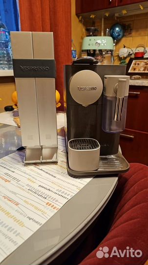 Капсульная кофемашина delonghi nespresso
