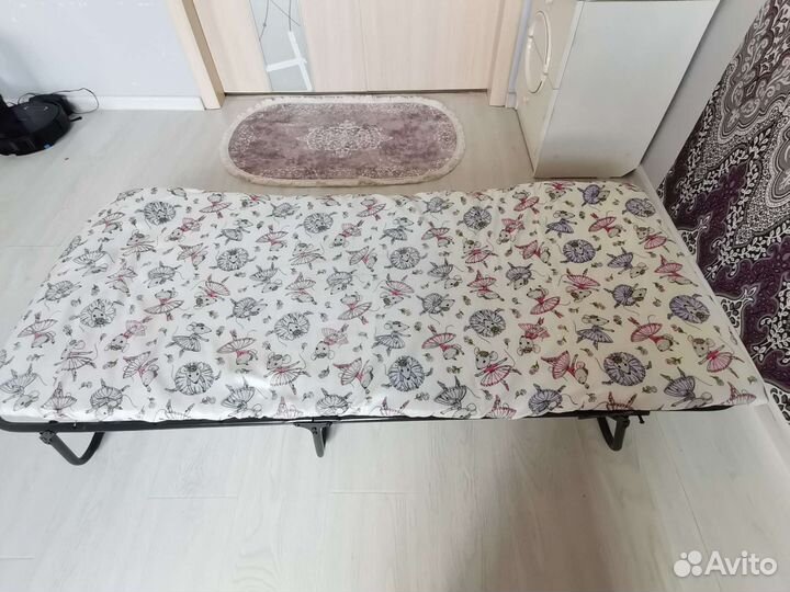 Раскладушка с матрасом в лагерь