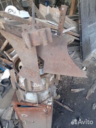 Мини трактор