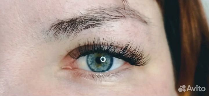 Наращивание ресниц Макияж Брови Стрижки