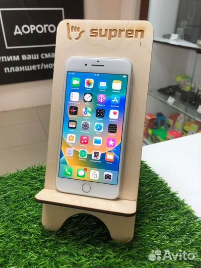 iPhone 8 Plus, 64 ГБ