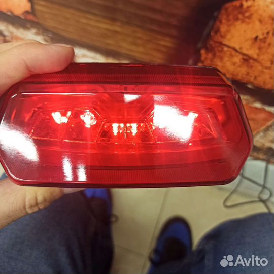 Стоп сигнал с поворотниками