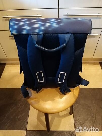 Портфель школьный