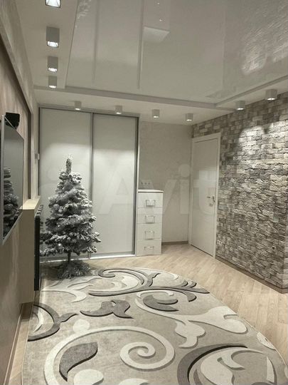 3-к. квартира, 70 м², 1/5 эт.