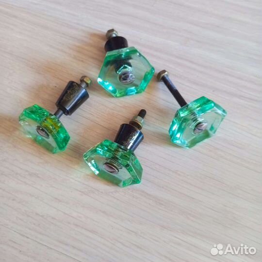 Старинные стеклянные дверные ручки