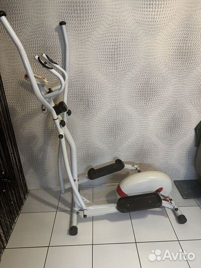 Эллиптический тренажер torneo