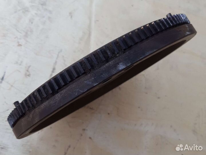 Маховик 037105253D Volkswagen Polo