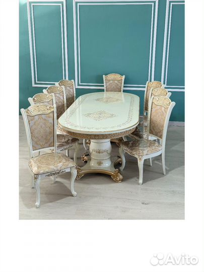 Кухонный стол