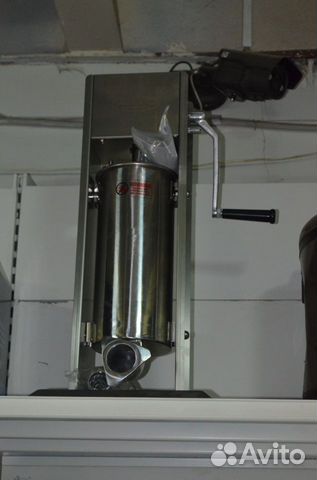 Шприц-наполнитель для изготовления колбас