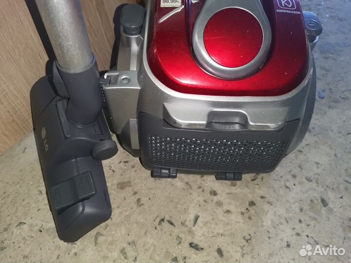 Пылесос LG kompressor VK89382HU