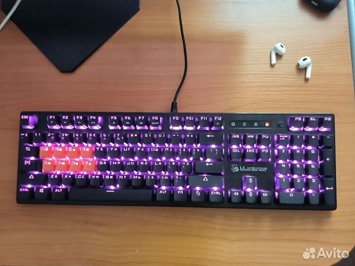 Клавиатура Bloody b820r