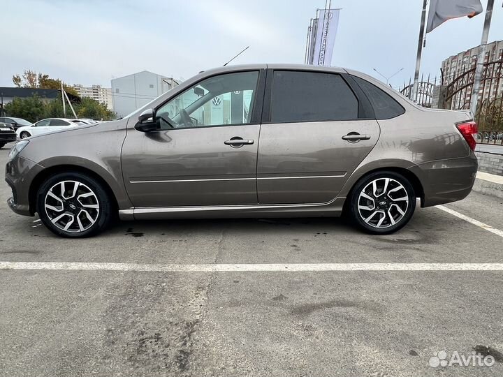 LADA Granta 1.6 МТ, 2019, 97 000 км