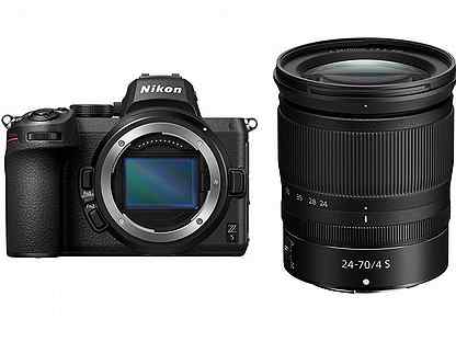 Nikon Z5 Kit 24-70mm f/4 S