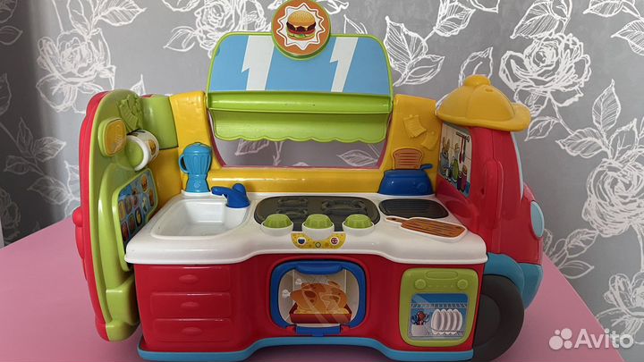 Игрушка Chicco Говорящая Фургон-кухня