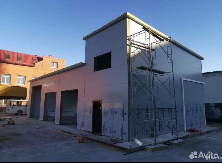 Монтаж сэндвич панелей