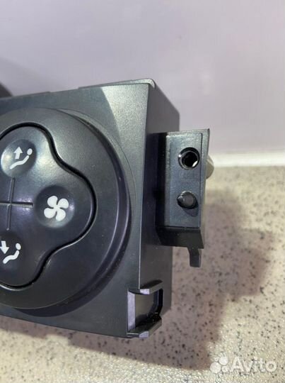 Блок управления отопителем Renault Megane II 2007