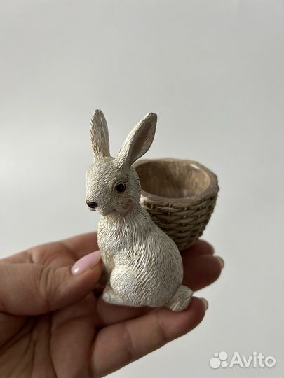 Декоративная фигурка зайка подставка на 1 яйцо