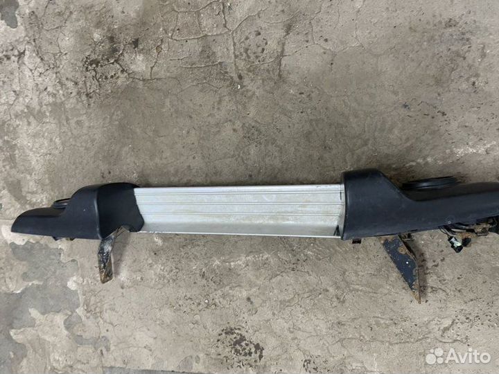 Бампер задний Mitsubishi L200