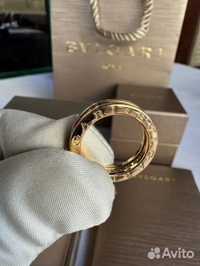 Кольцо BVlgari B.zero1 diamond paved ring AN850561