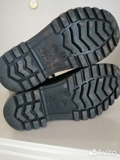 Резиновые сапоги