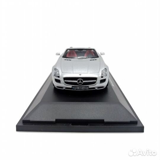 Модель Schuco 450745700 Mercedes-Benz SLS AMG 1:43