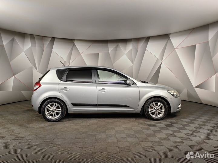 Kia Ceed 1.6 AT, 2011, 141 857 км