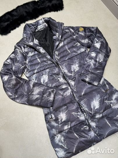 Пуховик ea7 женский