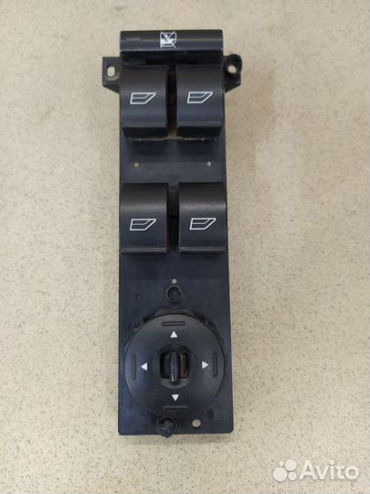 Блок управления стеклоподъемниками Форд Фокус 2