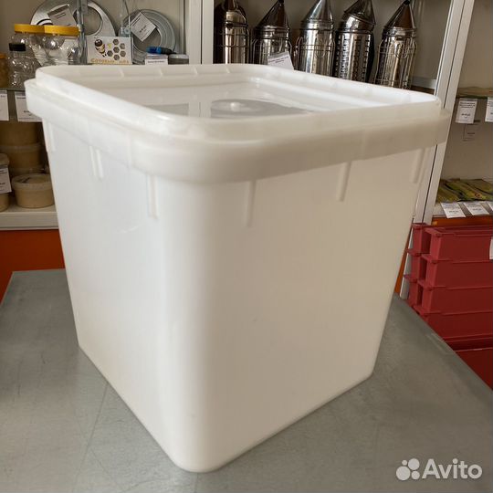 Контейнер пластиковый